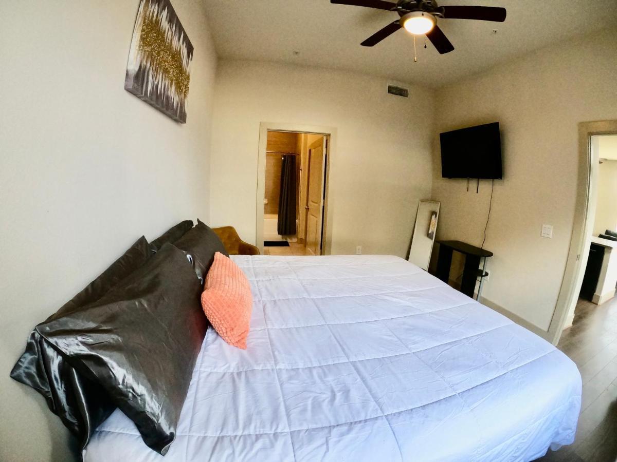 דירות יוסטון 5 Mins To Med Center, Comfy King Beds, Wifi,Gym,Pool מראה חיצוני תמונה